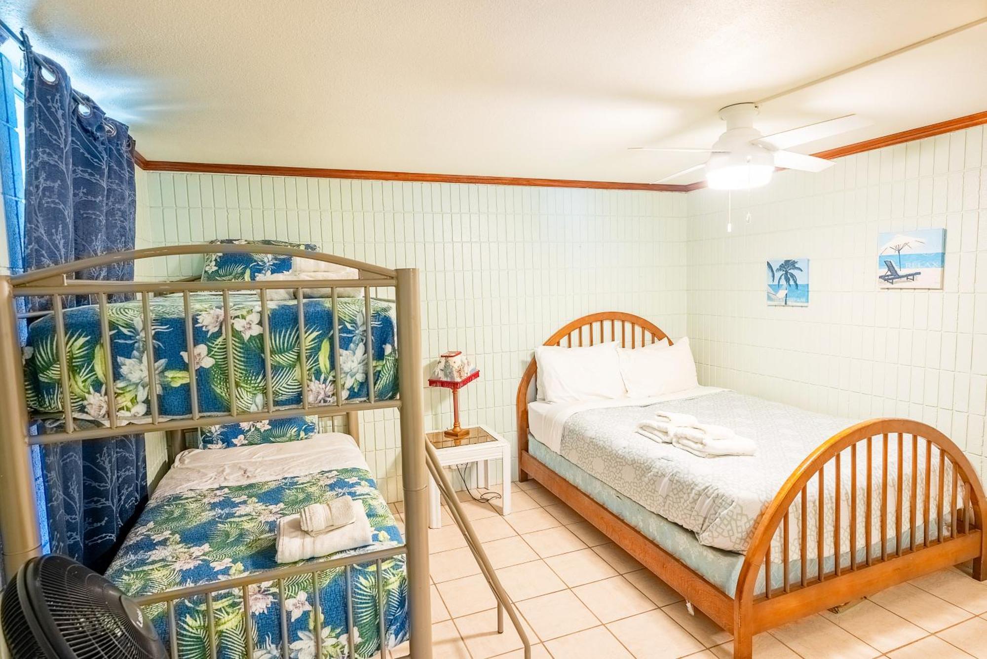 Aparthotel Pats At Punalu'U à Hau'ula Chambre photo